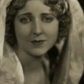 Photo star :  Gloria Grey