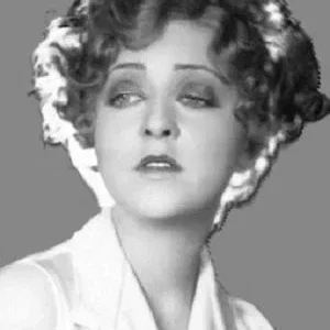  Gloria Grey