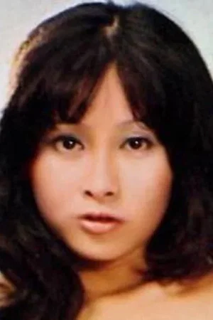  Yayoi Watanabe photo