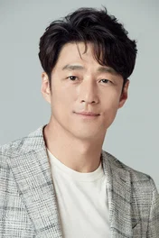  Ji Jin Hee