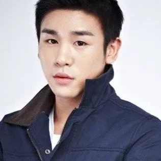  Yeom Hyun-joon