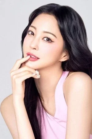  Ye-Seul Han  photo