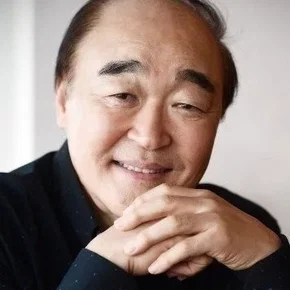 Photo star :  Chang Kwang