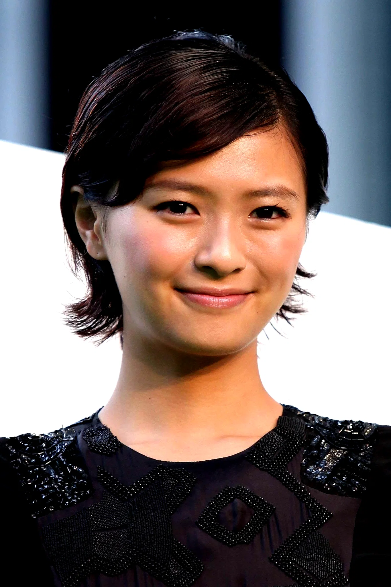  Nana Eikura