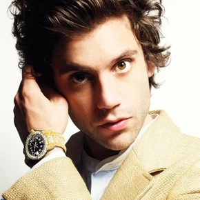 Photo star :  MIKA