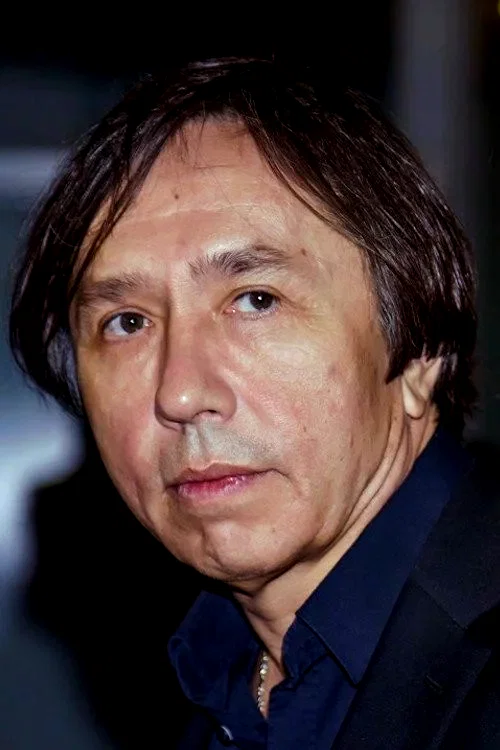  Renat Davletyarov