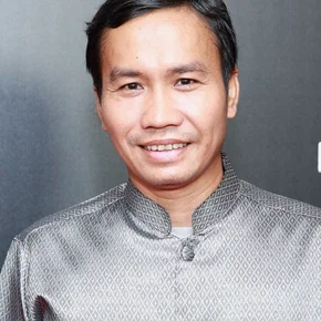 Photo star :  Phoeung Kompheak