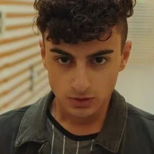  Narek Awanesyan