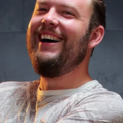  Sam Gorski