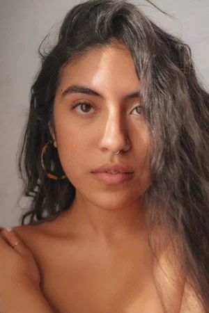  Aminah Nieves photo
