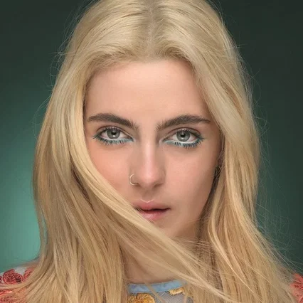  Natalia Swift