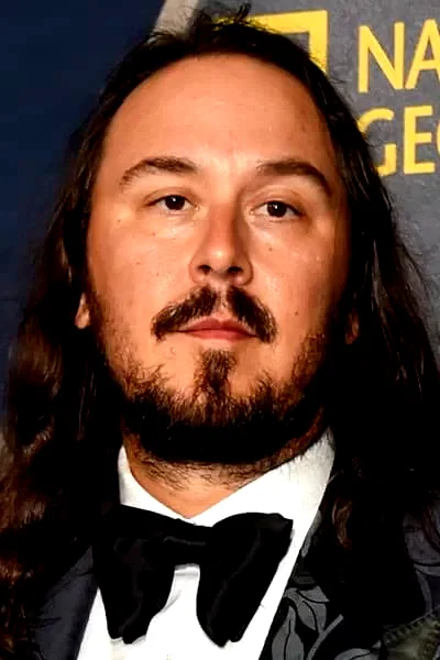  Kyle Newacheck