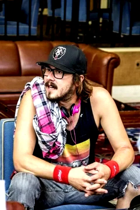  Kyle Newacheck