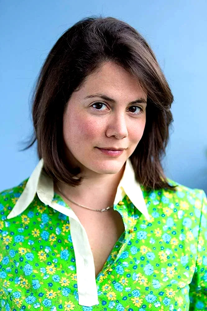  Gillian Pachter