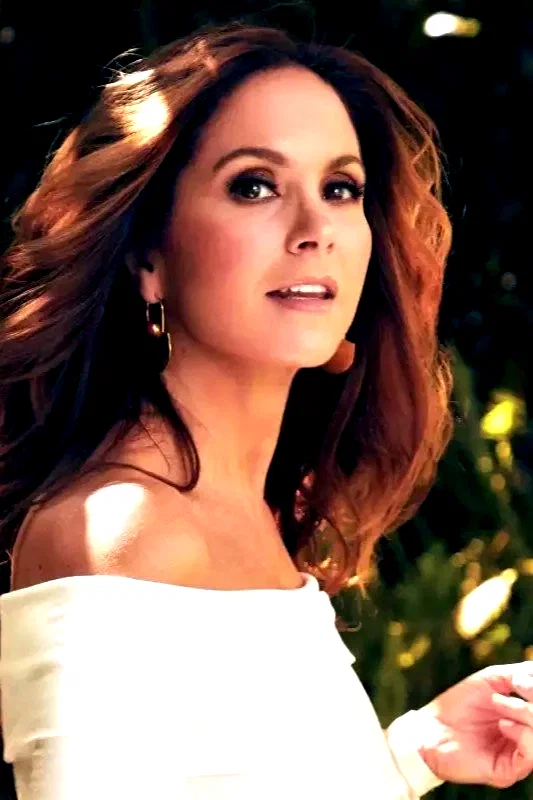  Lucero