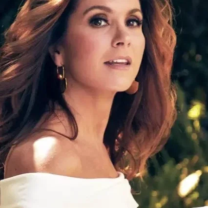  Lucero