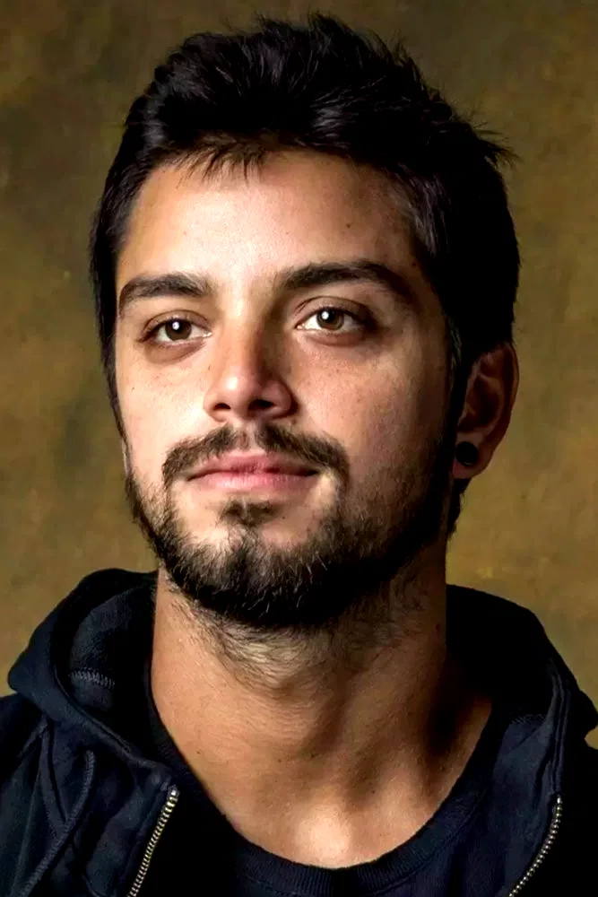  Rodrigo Simas