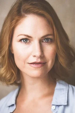  Kate MacCluggage photo