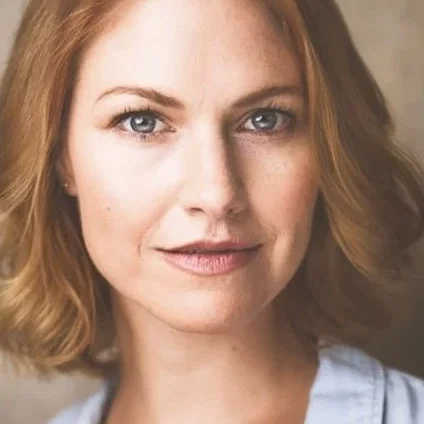  Kate MacCluggage