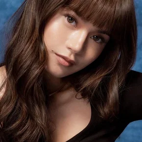 Photo star :  Maris Racal