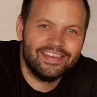  Miguel Noguera