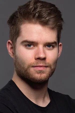  Ethan Taylor