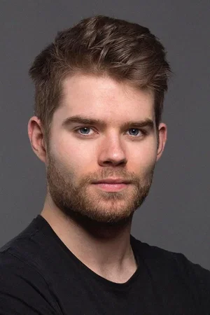  Ethan Taylor photo