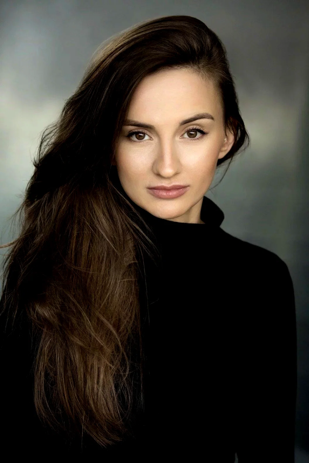  Mollie Hindle