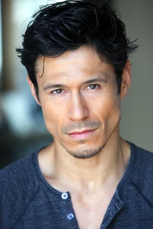 Eric Urbiztondo photo