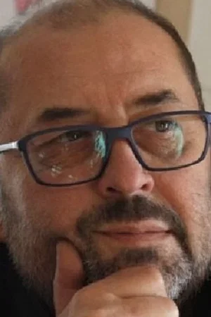 Gjergj Xhuvani photo