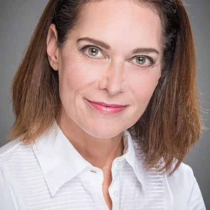  Varda Appleton