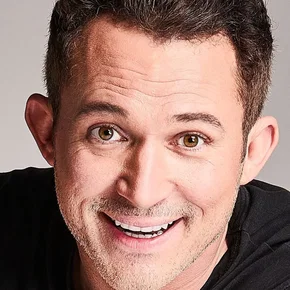 Photo star :  Justin Willman