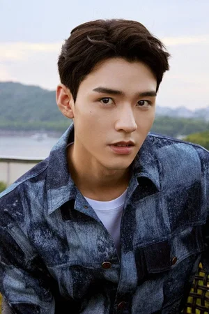  Simon Gong