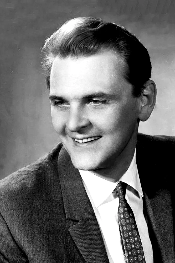  Юрий Яковлев