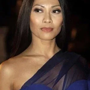  Anggun