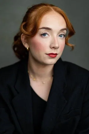  Laura Dawkes photo