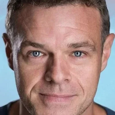  Richard Frame