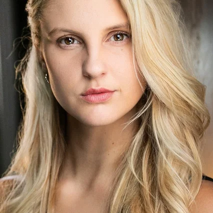  Mikayla Jade