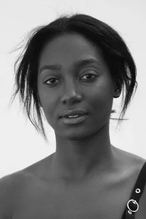  Mouna Traoré