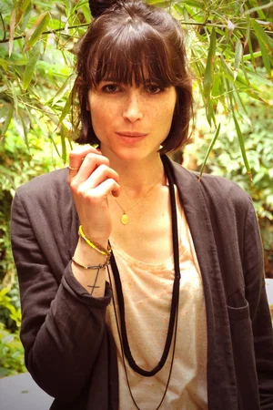 Liza Manili photo