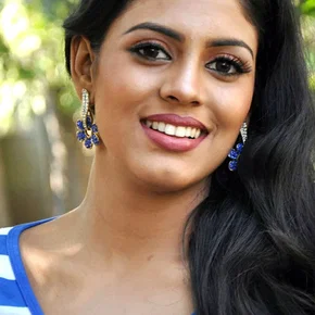 Photo star :  Iniya