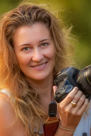  Eugénie Dumont photo