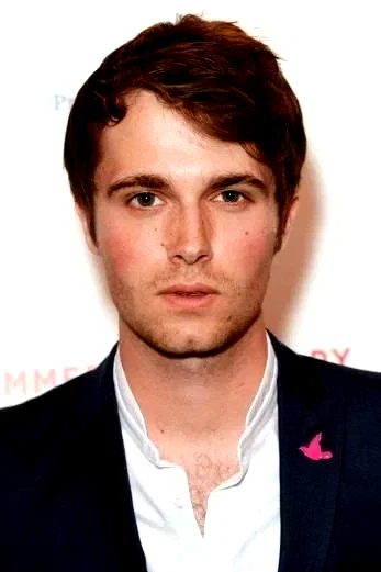  Max Deacon