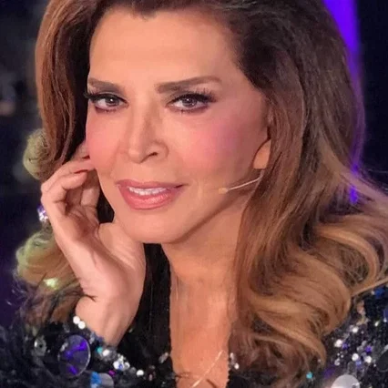  Mimi Denisi