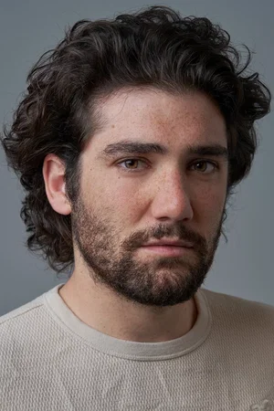  Adrián Salzedo