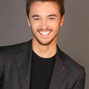 Photo star :  Leonardo Cecchi