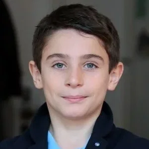  Lucien Khoury