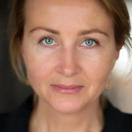  Christel Dewynter