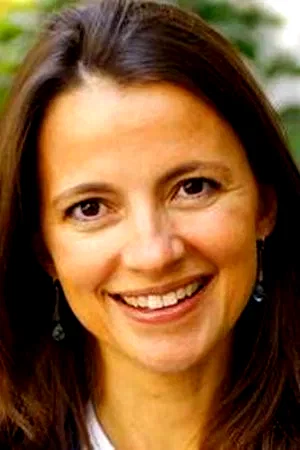 Anne-Dauphine  Julliand