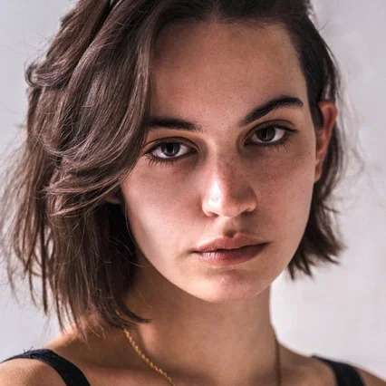  Inès Spiridonov